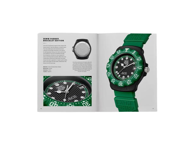 Tag Heuer Tag Heuer x Kith The Book 2024 - view 4