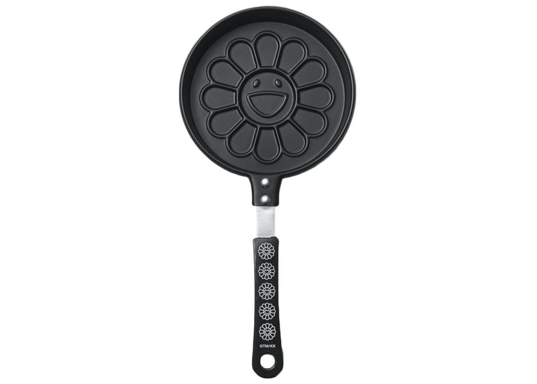 Takashi Murakami Takashi Murakami x Smart Magazine Flower Pancake Maker