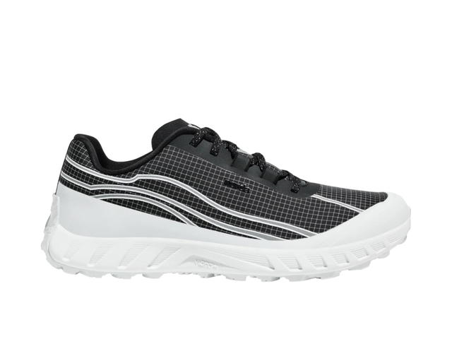 Norda Norda 002 Summit Black (Women's) - view 1