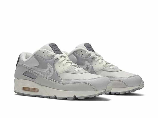 Nike The Basement x Air Max 90 'London' - view 3