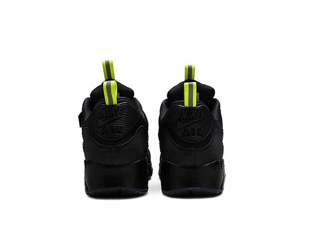 Nike The Basement x Air Max 90 'Manchester' - view 2