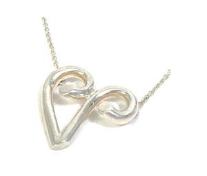 Buy TIFFANY&Co. Initial V Paloma Picasso Accessory Pendant Top Necklace SV925 Silver at Sasom – Authentic and Ready to Ship