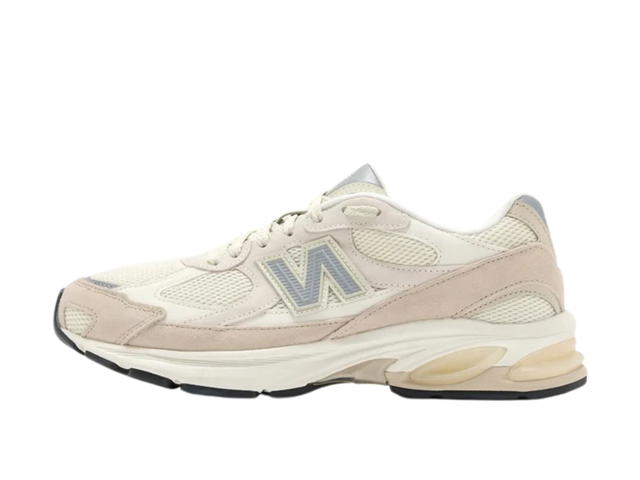 New Balance New Balance 2010 Beige - view 2
