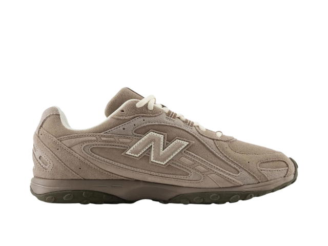 New Balance New Balance 204L Brown - view 1