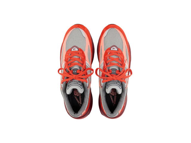 New Balance New Balance 990v6 Embraces Community Red - view 3