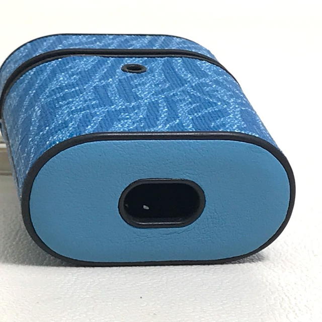 Fendi UNUSED FENDI 7AR987 Zucca General pattern Airpods case earphone accessory case - view 3