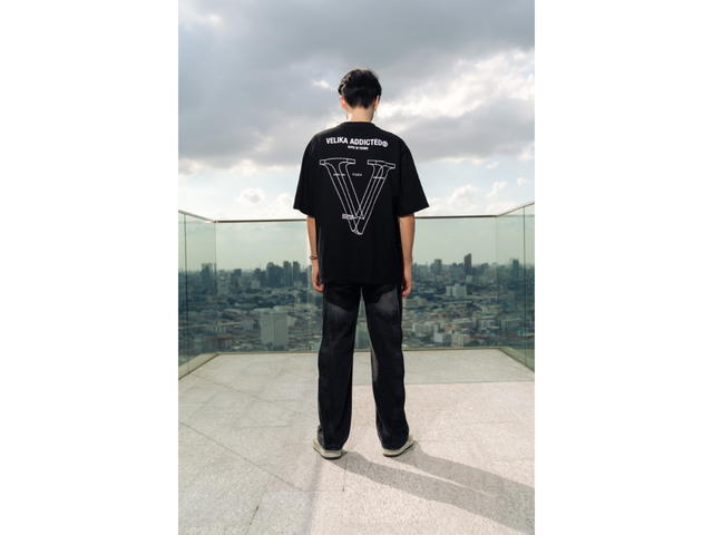 Velika Velika Signature V 2024 Oversize T-Shirt [Black] - view 4
