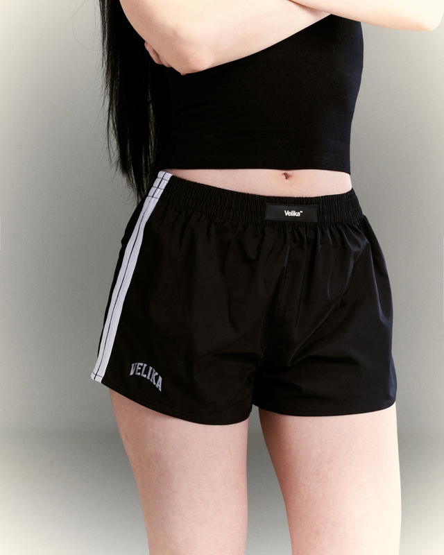 Velika Velika | "ARCH" Women Short Pant - view 3