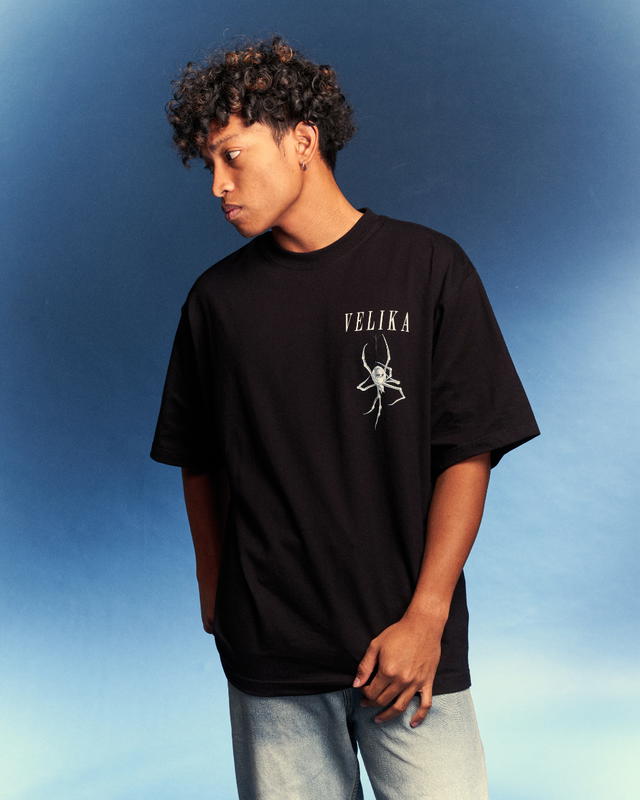 Velika Velika | "Chrome Spider" Oversize T-Shirt [Black] - view 3