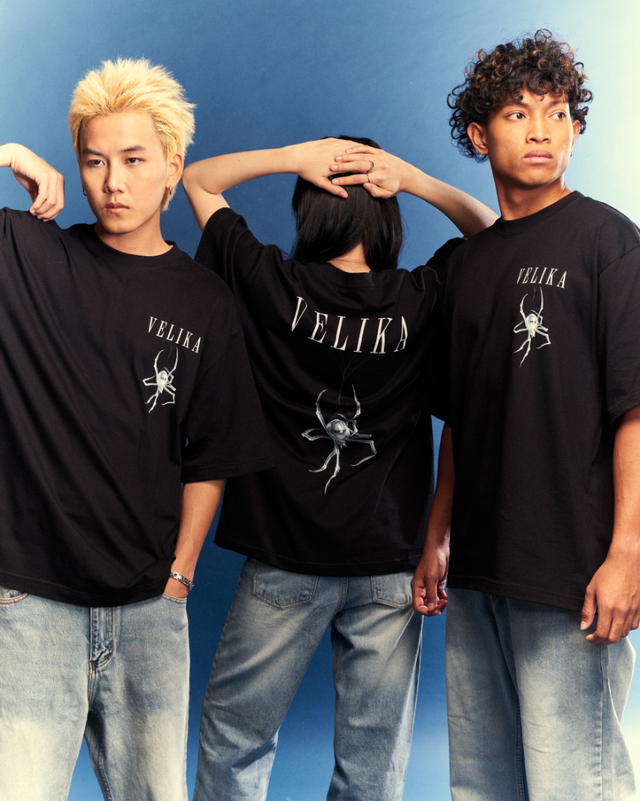 Velika Velika | "Chrome Spider" Oversize T-Shirt [Black] - view 6