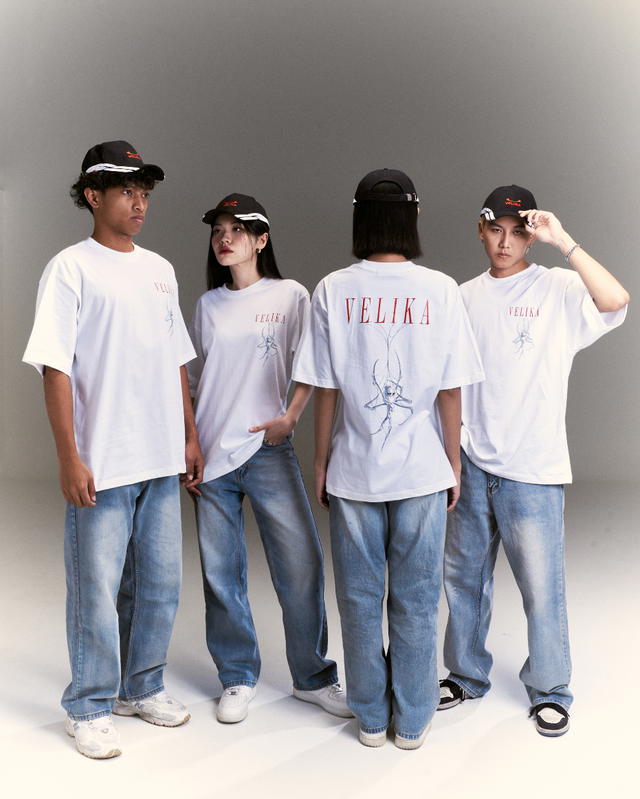 Velika Velika | "Chrome Spider" Oversize T-Shirt [White] - view 5