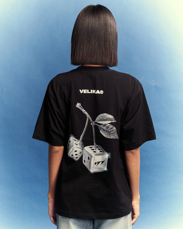 Velika Velika | "Dice" Oversize T-Shirt [Black] - view 4