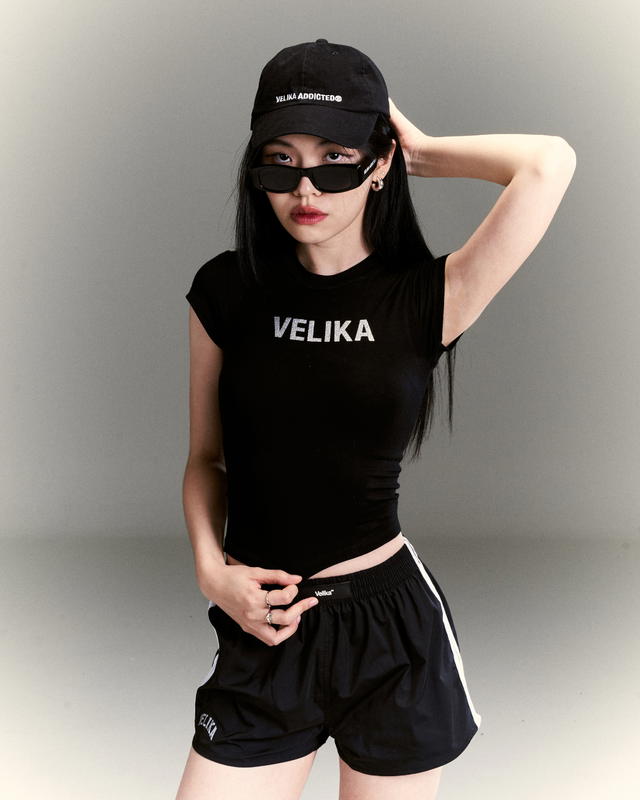Velika Velika | Glitter Logo Baby Tee [Black] - view 4