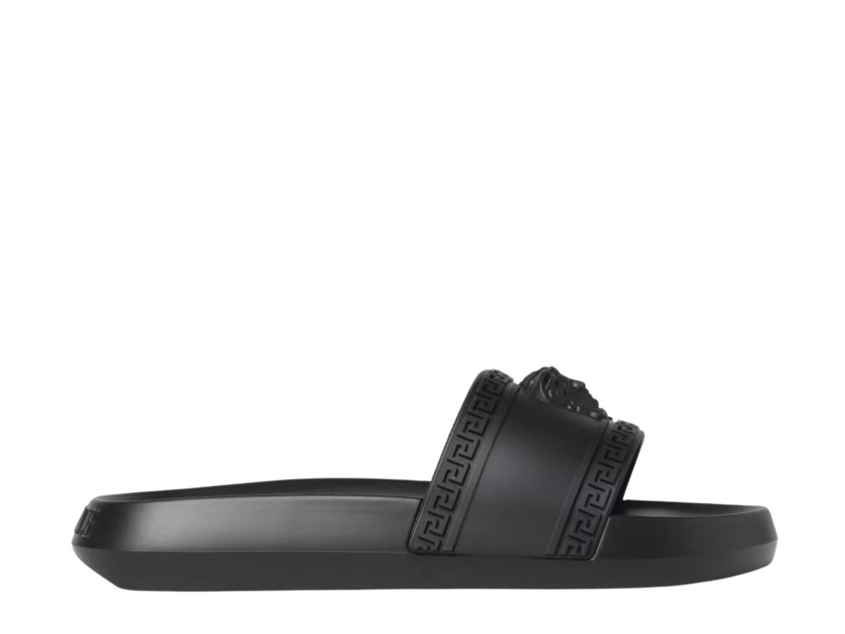 Versace Versace Slides In Rubber With embossed Medusa and Greca Black
