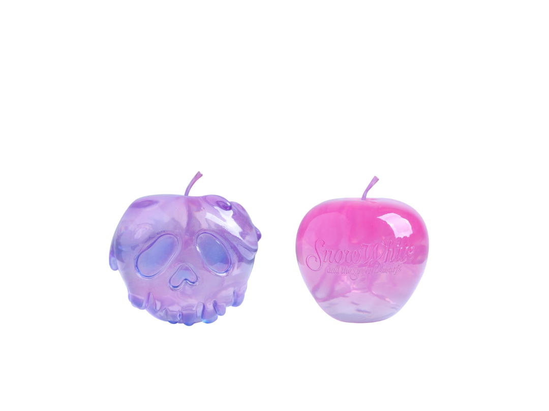 VGT VGT x Disney Dream Apple Christmas Limited Edition Set Trendy Ornaments