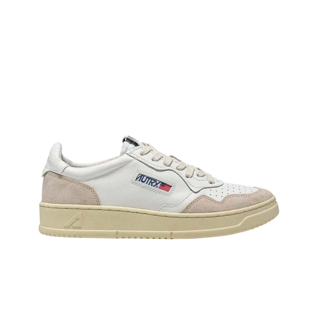 Autry (W) Autry Medalist Low Leather Suede Sneakers White