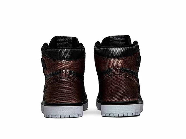 Jordan Jordan 1 Retro High Fearless Metallic Rose Gold (Women's) - view 2