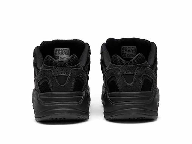adidas adidas Yeezy Boost 700 V2 Vanta (Kids) - view 2