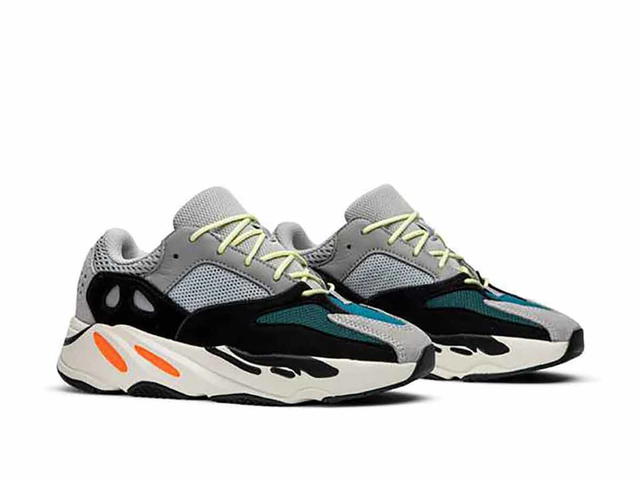 adidas adidas Yeezy Boost 700 Wave Runner (Kids) - view 5