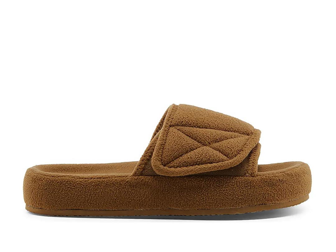 Yeezy Yeezy Fleece Slide Season 7 Trench