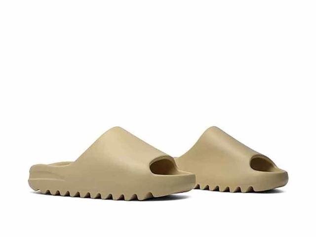 adidas adidas Yeezy Slide Desert Sand - view 5